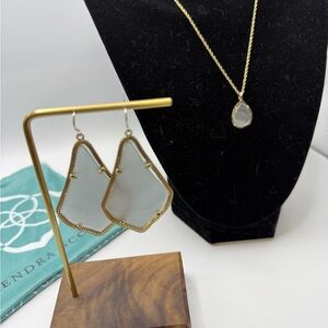Kendra Scott Gold Kiri Necklace & Alex Drop Earrings Pale Gray